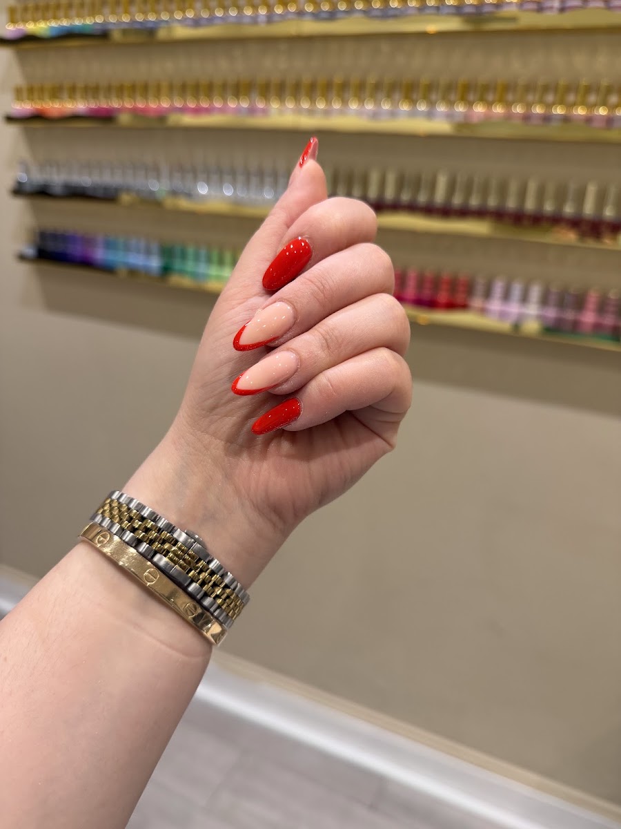 Arta Nails & Beauty Bar work